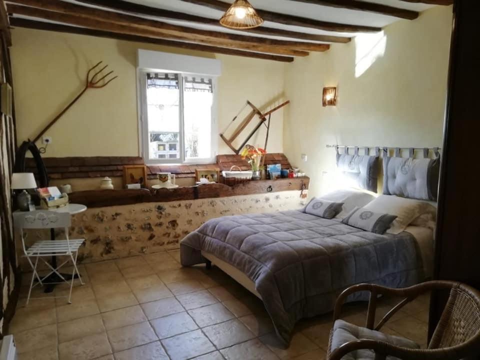 Les Logis Du Breuil Bed & Breakfast Marchéville Exterior foto